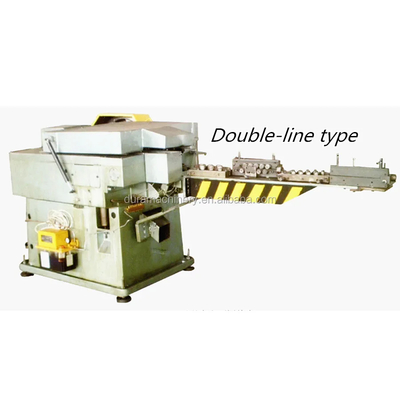 Machine voor het maken van nagels van roestvrij staaldraad met een hoge efficiëntie
