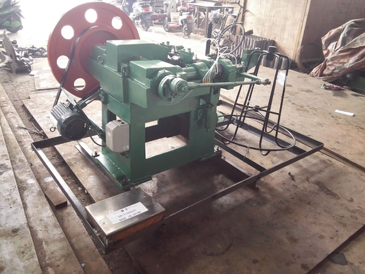 Eenvoudige werkpositie Draadspinmachines Frequentie 50 Hz