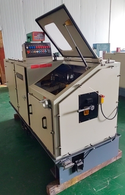 Automatische machine voor het maken van hoge snelheidstaalballen