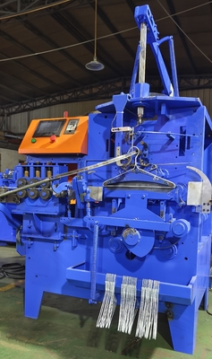 Hoge snelheid automatische PVC bedekte draad wasmachine hanger maken machine PLC en inverter besturing hoge nauwkeurigheid