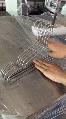 Automatische Dubbele Omgekeerde Draad Hanger Vormmachine met 2.2KW Motor voor Efficiënte Hangerproductie