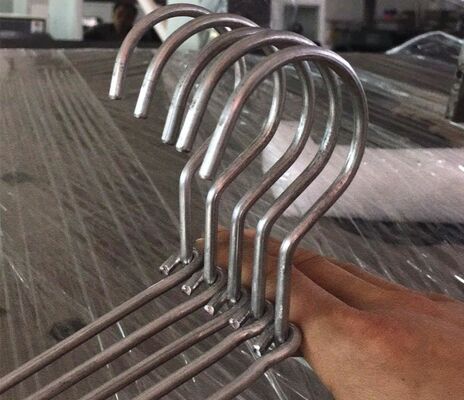 Automatische Dubbele Omgekeerde Draad Hanger Vormmachine met 2.2KW Motor voor Efficiënte Hangerproductie