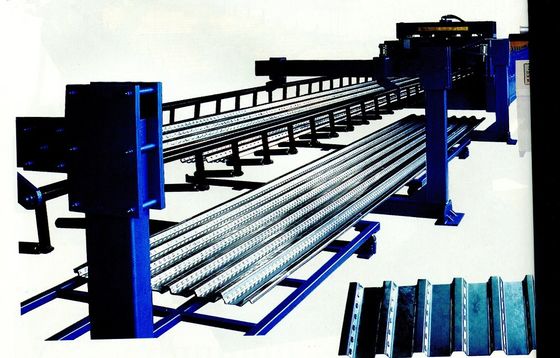 Het Dekbroodje die van de staalvloer Machine vormen